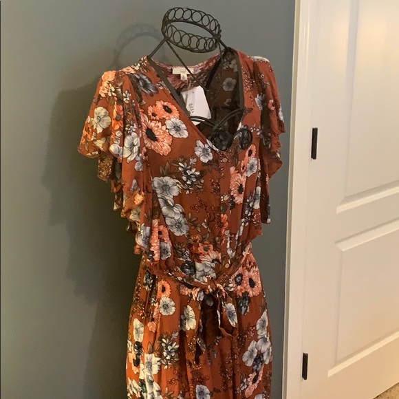 Small Easel Ruffled Jumpsuit - Picture 3 of 3